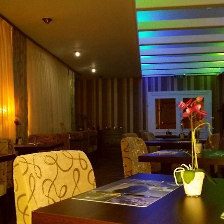 Abant Hotel Frankfurt Obertshausen Buitenkant foto