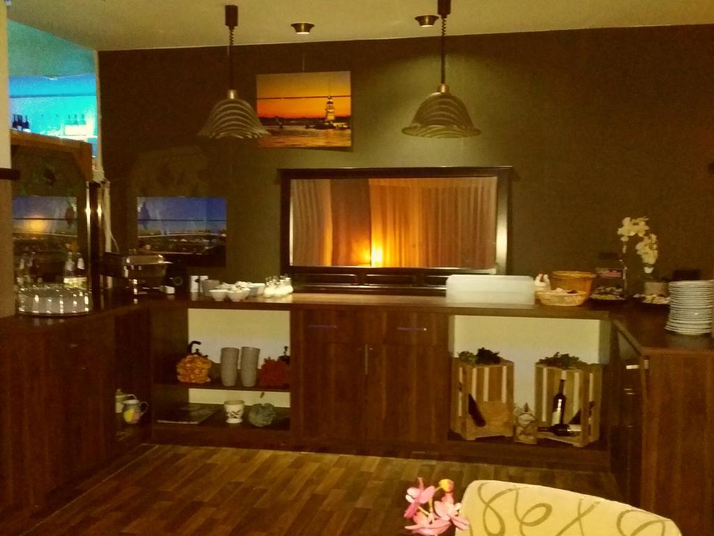 Abant Hotel Frankfurt Obertshausen Buitenkant foto