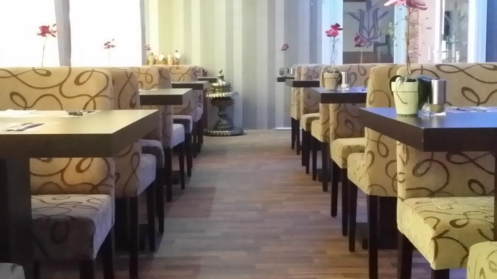 Abant Hotel Frankfurt Obertshausen Buitenkant foto
